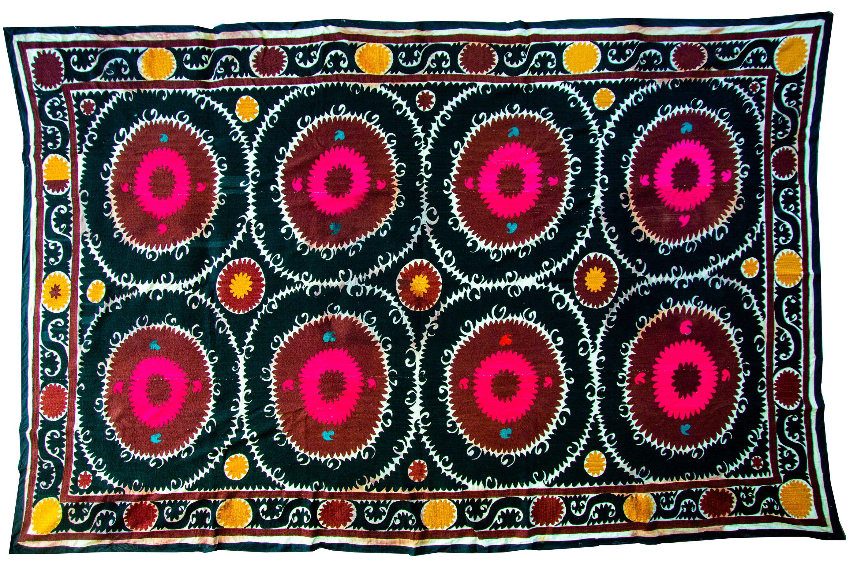 Magenta roundels, black field — gulkurpa, Samarkand